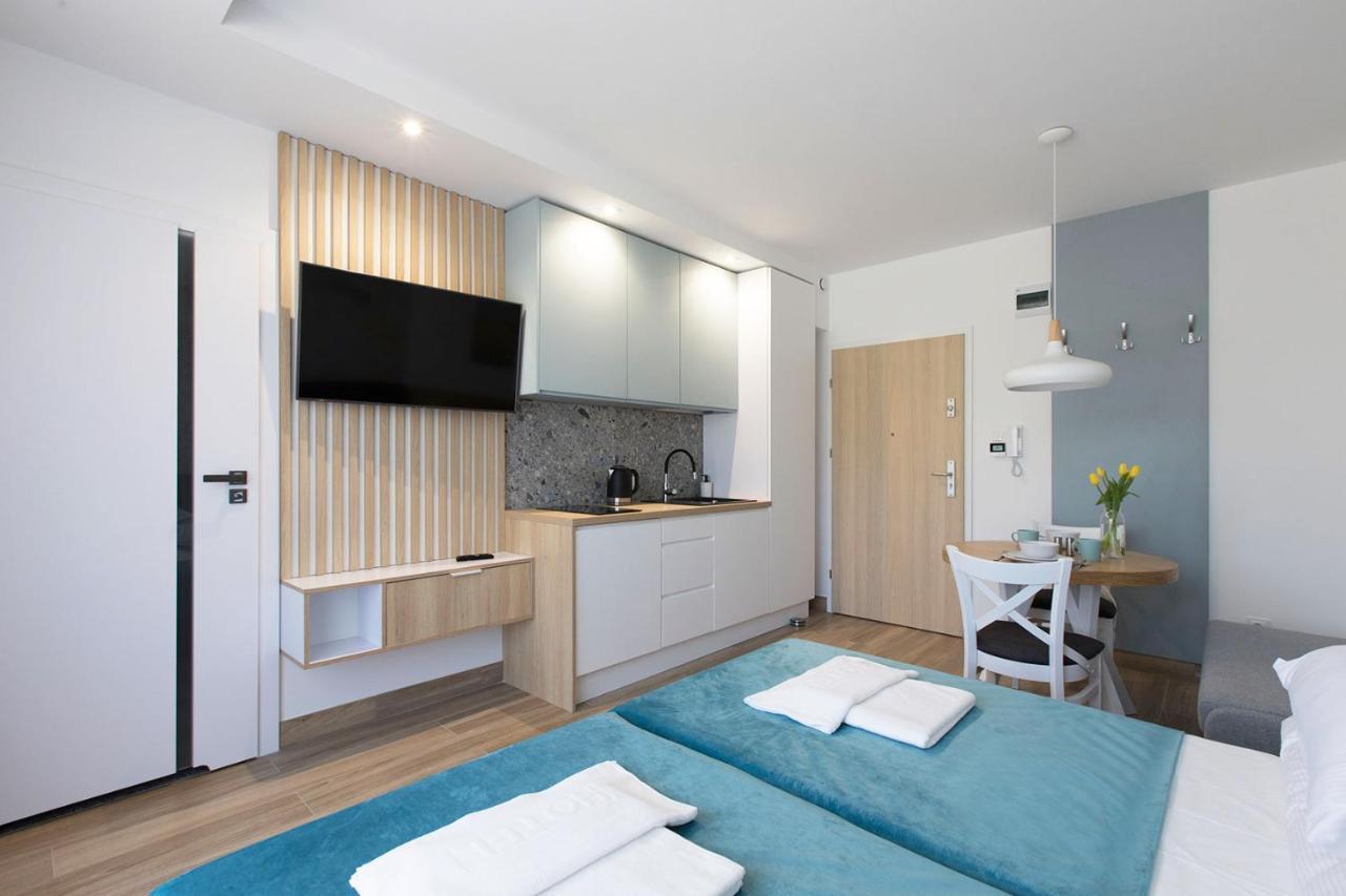 Willa Przy Porcie - Apartamenty Z Aneksami Kuchennymi Stolpmünde Exterior foto