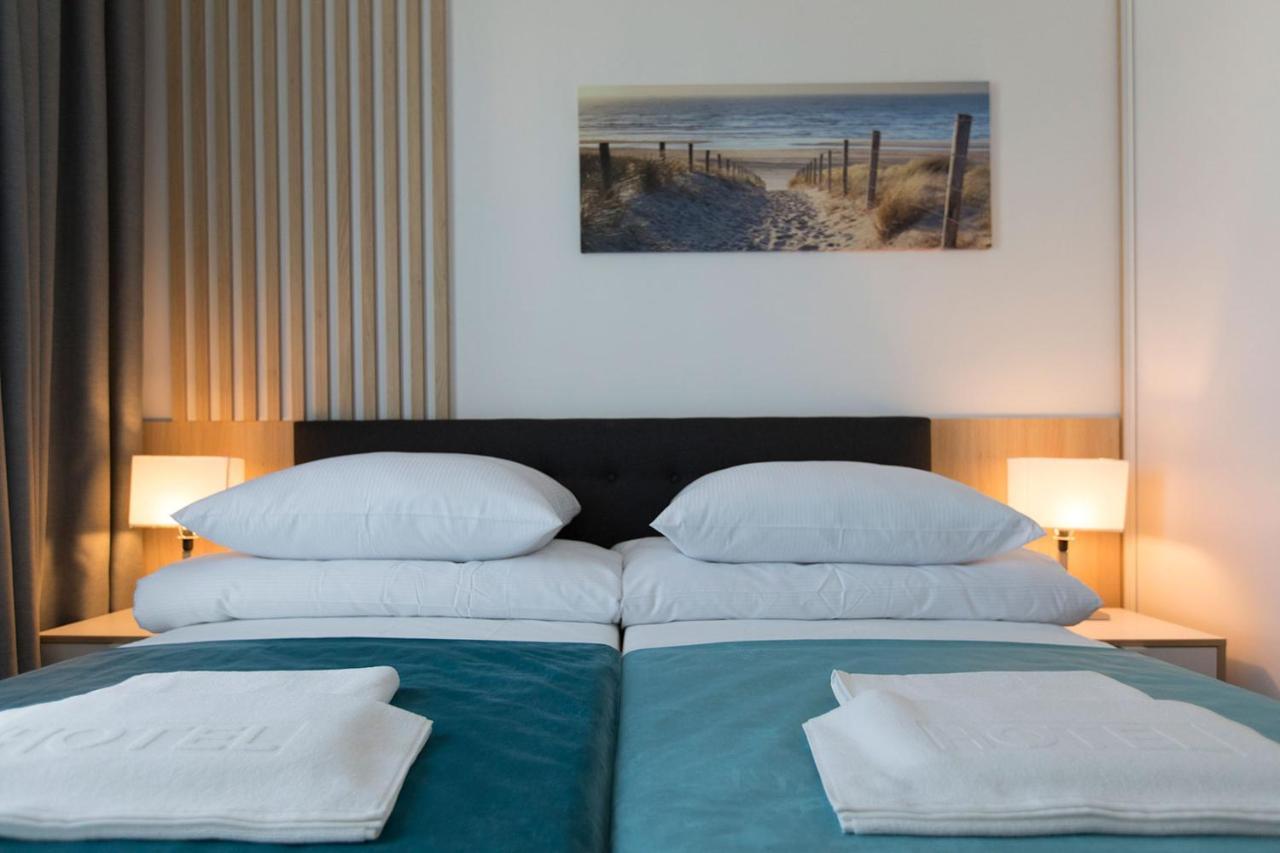 Willa Przy Porcie - Apartamenty Z Aneksami Kuchennymi Stolpmünde Exterior foto