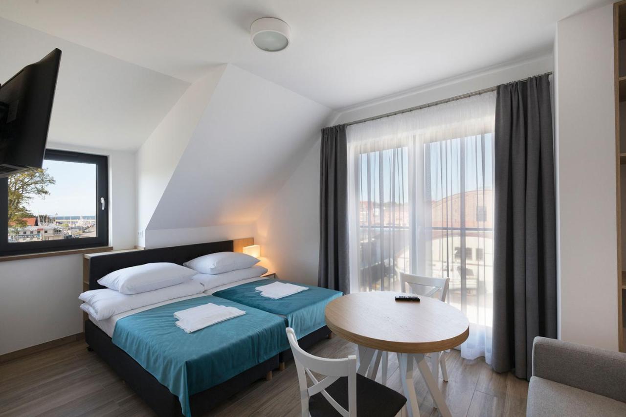 Willa Przy Porcie - Apartamenty Z Aneksami Kuchennymi Stolpmünde Exterior foto