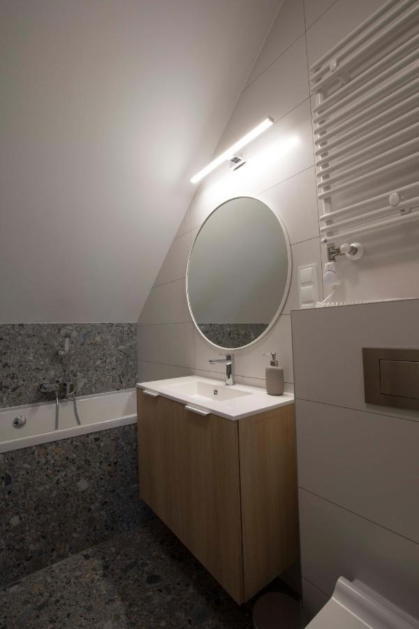 Willa Przy Porcie - Apartamenty Z Aneksami Kuchennymi Stolpmünde Exterior foto