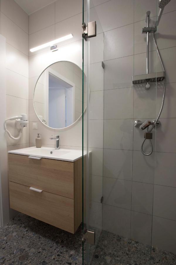 Willa Przy Porcie - Apartamenty Z Aneksami Kuchennymi Stolpmünde Exterior foto