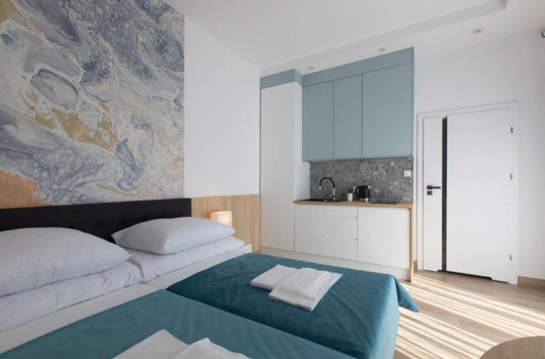Willa Przy Porcie - Apartamenty Z Aneksami Kuchennymi Stolpmünde Exterior foto